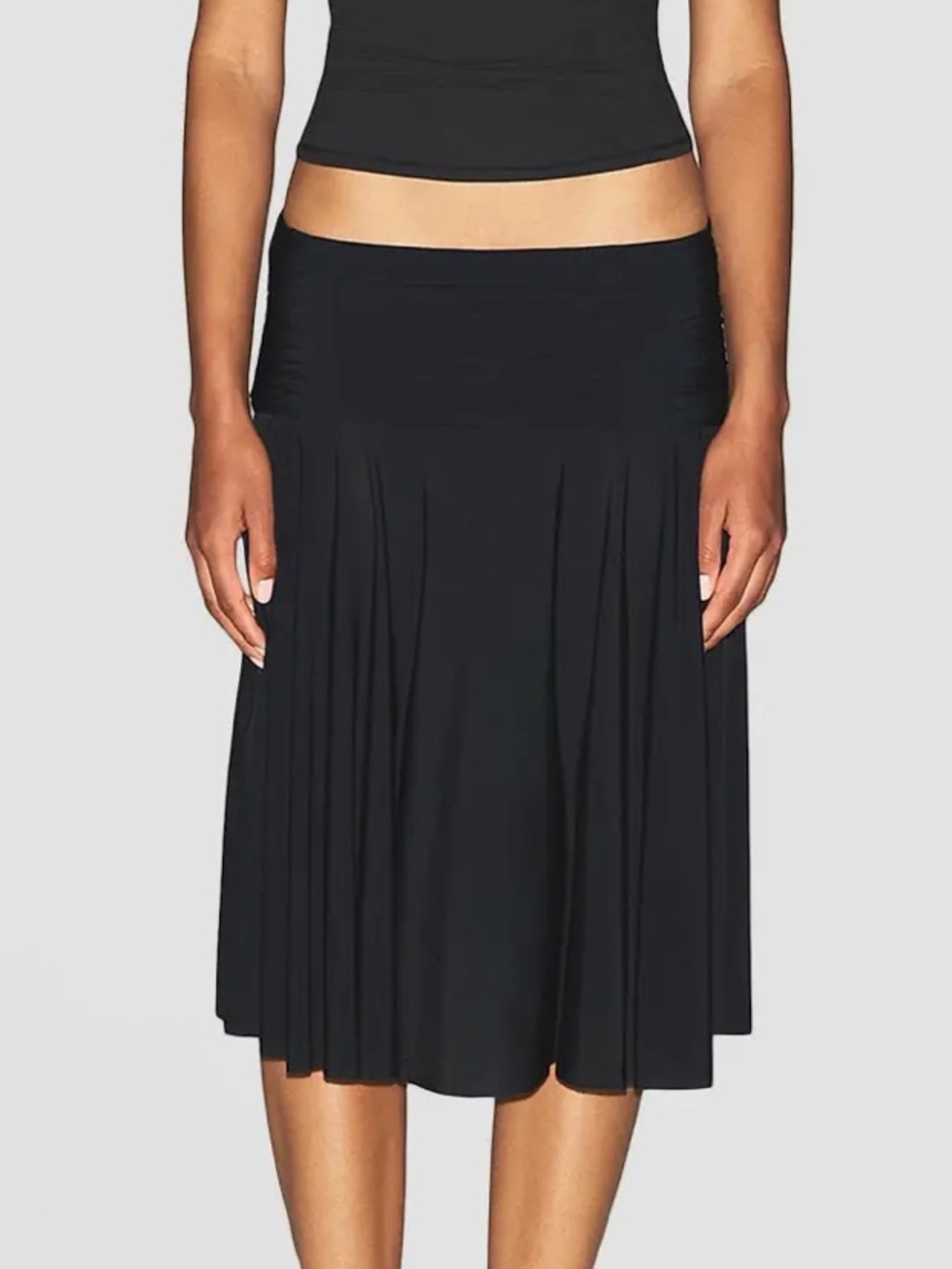 SKIMS Milky Sheer Midi Skirt Pleated Midi Skirt in Black Xsmall NWT